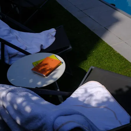 Le Stanze Del & Pool コモ