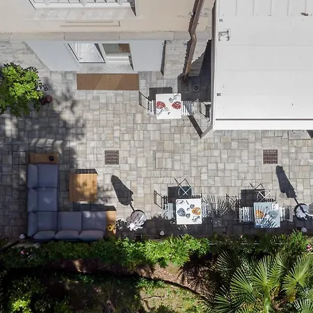Guest house Le Stanze Del & Pool 3*