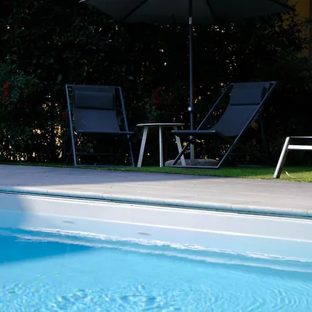 Le Stanze Del & Pool Pensión