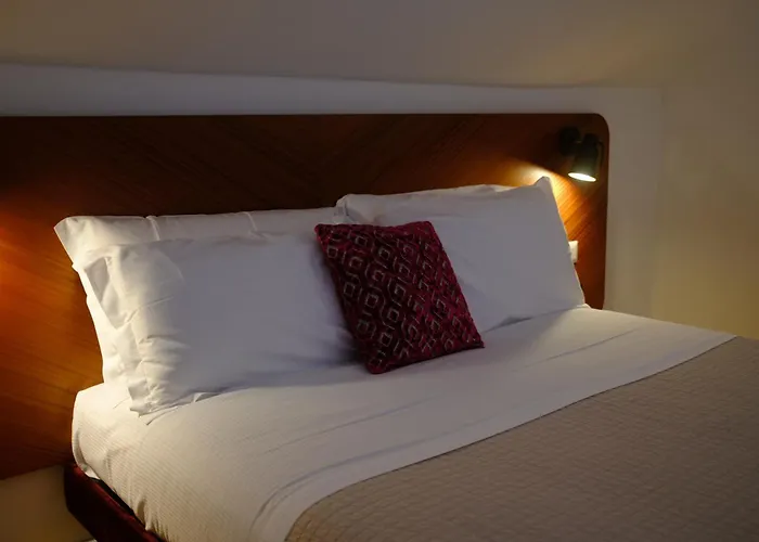 Le Stanze Del & Pool 4*